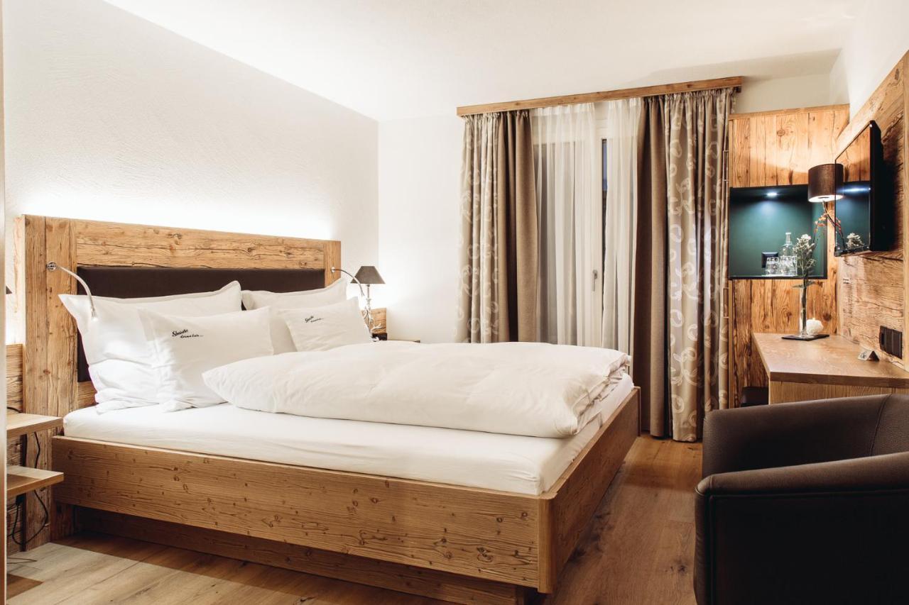 Hotel Spescha เลนเซอร์ไฮเดอ ภายนอก รูปภาพ
